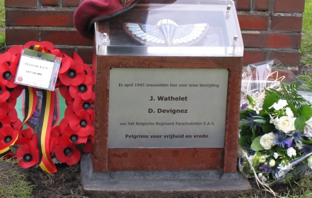 vrijheidsmonument-finsterwolde-02