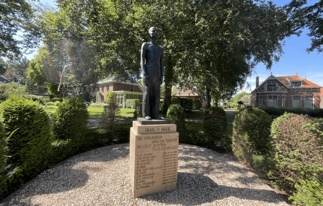 verzetsmonument-zuidlaren-02