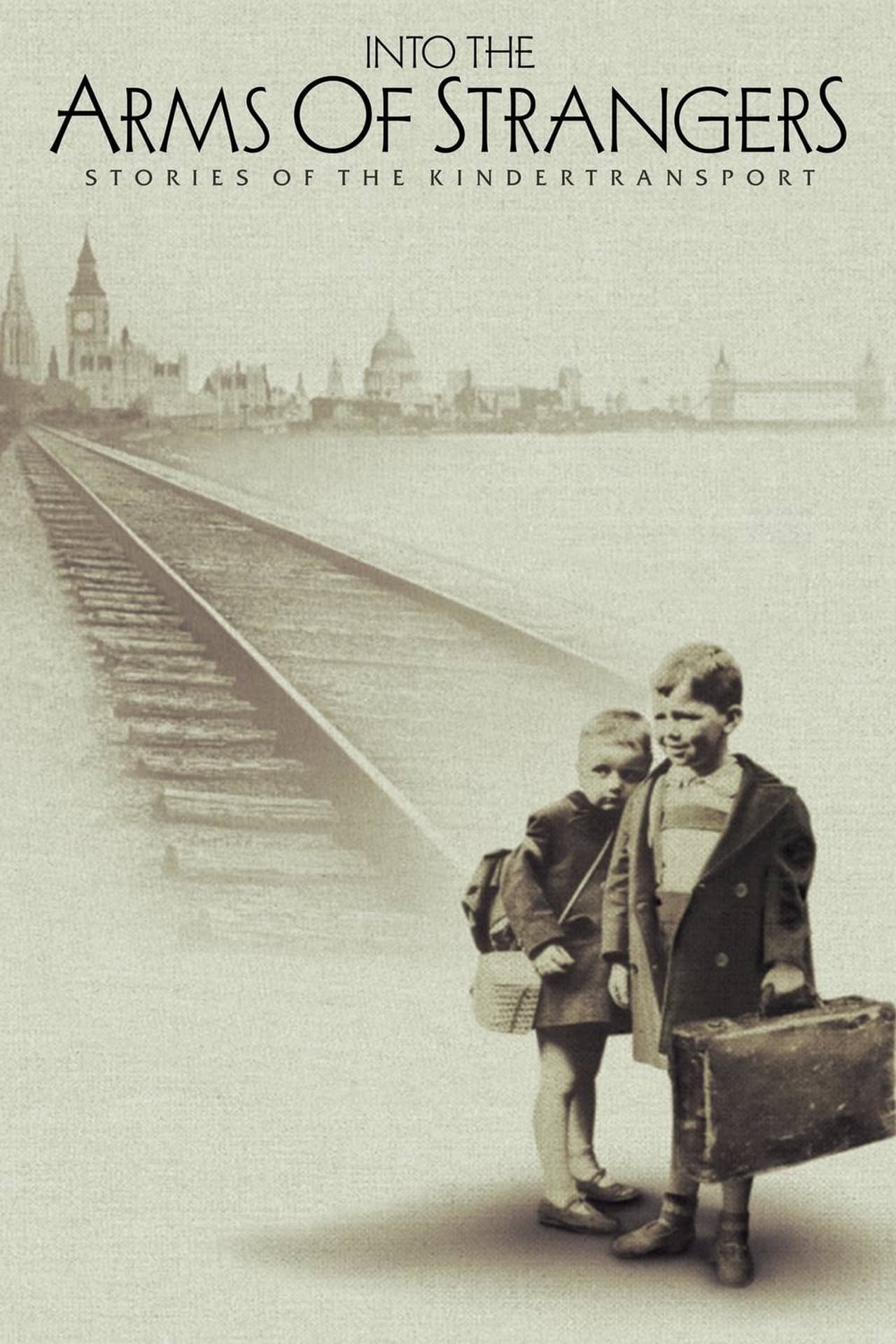  Into the Arms of Strangers: Stories of the Kindertransport (2000) cover