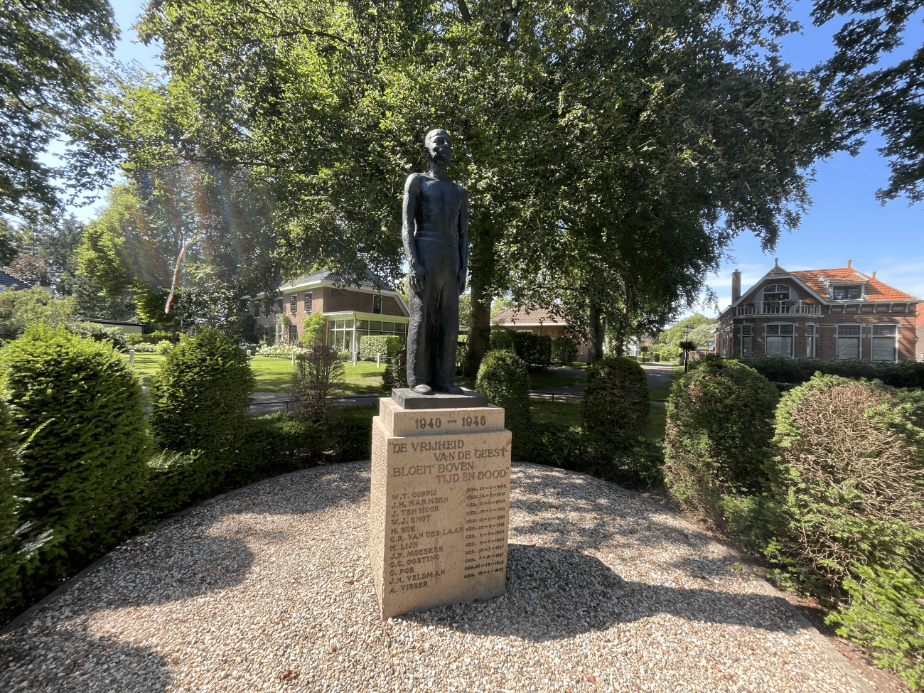 verzetsmonument-zuidlaren-02